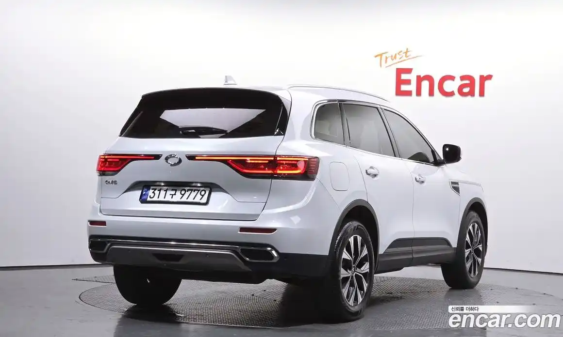 Renault QM6 2023 2.0 Автомат в Москве № 137016, фото 3