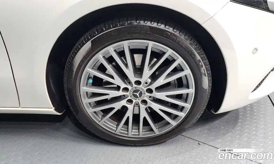 Mercedes-Benz A-Class 2021 2.0 Автомат в Москве № 137338, фото 20