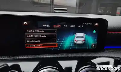 Mercedes-Benz A-Class 2021 2.0 Автомат в Москве № 137338, миниатюра 7