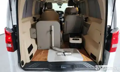 Mercedes-Benz V-Class 2020 2.0 Автомат в Москве № 137566, миниатюра 4