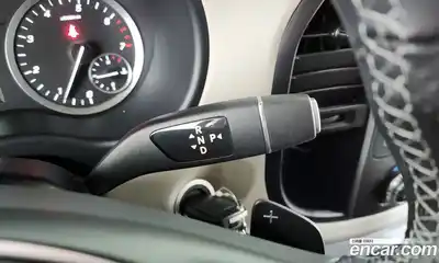 Mercedes-Benz V-Class 2020 2.0 Автомат в Москве № 137566, миниатюра 8