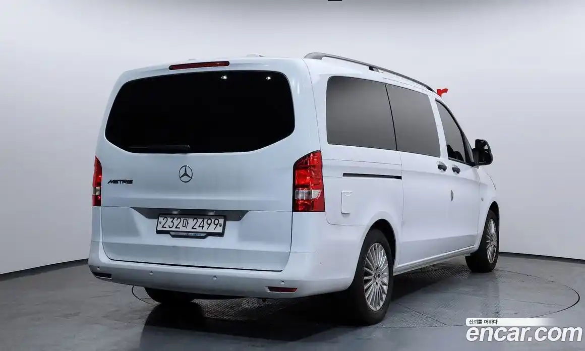 Mercedes-Benz V-Class 2020 2.0 Автомат в Москве № 137566, фото 9