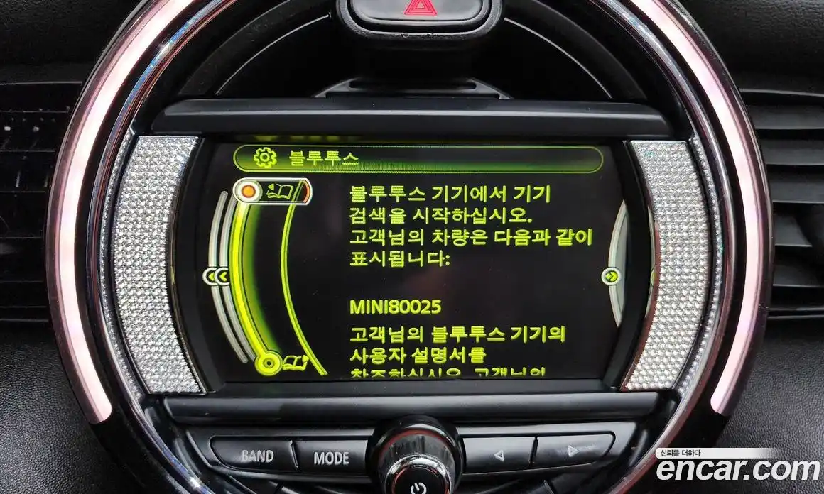 Mini Cooper Convertible 2016 1.5 Автомат в Москве № 139675, фото 6