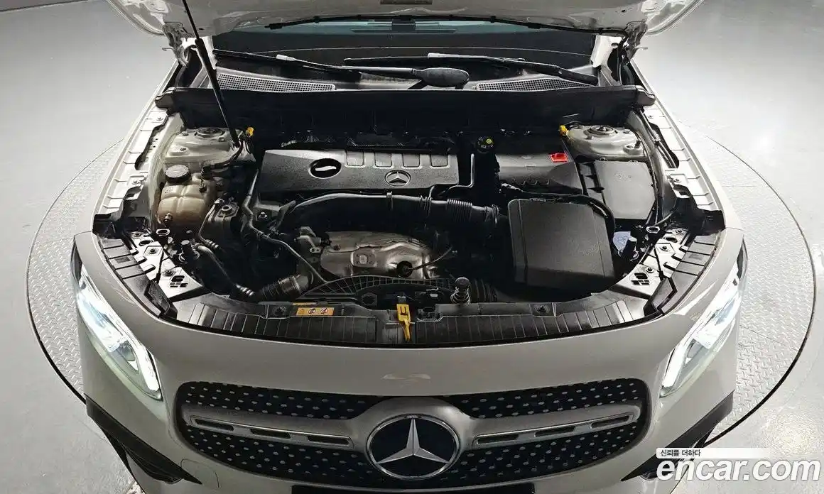 Mercedes-Benz GLB-Class 2021 2.0 Автомат в Москве № 140508, фото 13