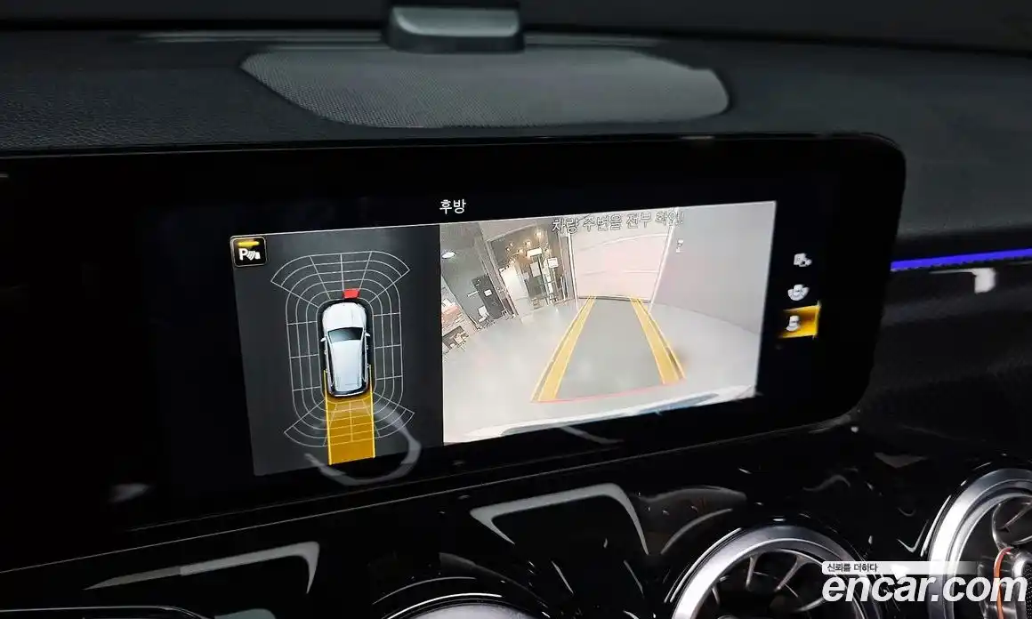 Mercedes-Benz GLB-Class 2021 2.0 Автомат в Москве № 140508, фото 17