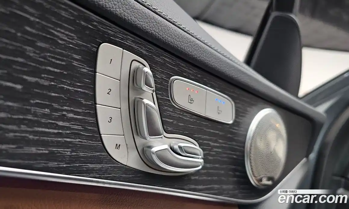 Mercedes-Benz GLC-Class 2021 2.0 Автомат в Москве № 142734, фото 13