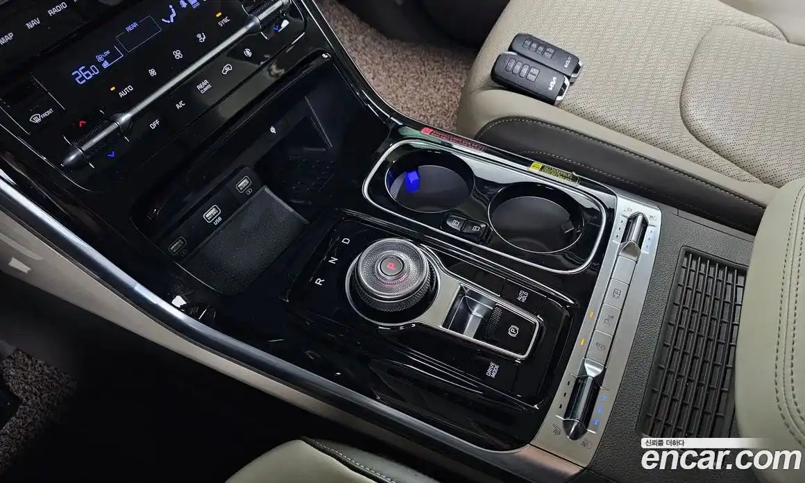 Kia Canival 2023 3.5 Автомат в Москве № 14781, фото 15