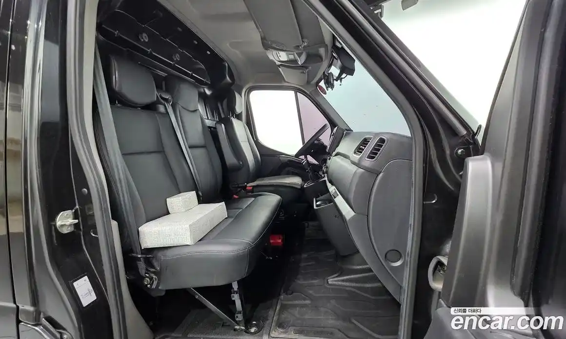 Renault Master 2020 2.3 Механическая в Москве № 147837, фото 18