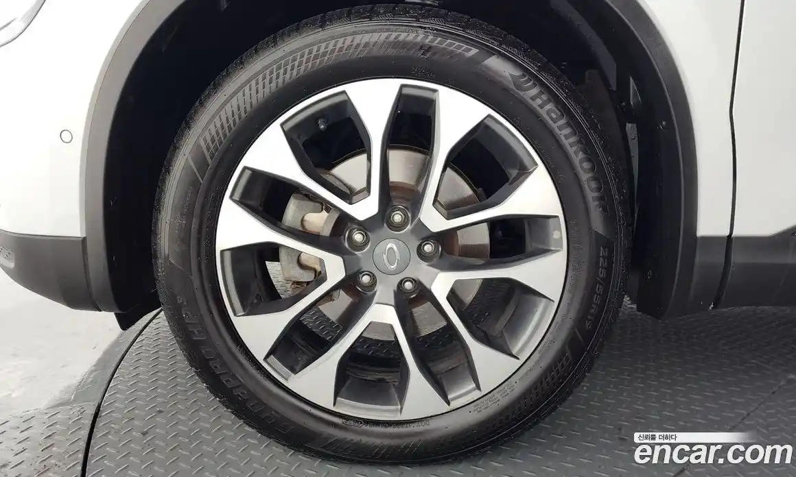 Renault QM6 2017 2.0 Автомат в Москве № 148230, фото 15