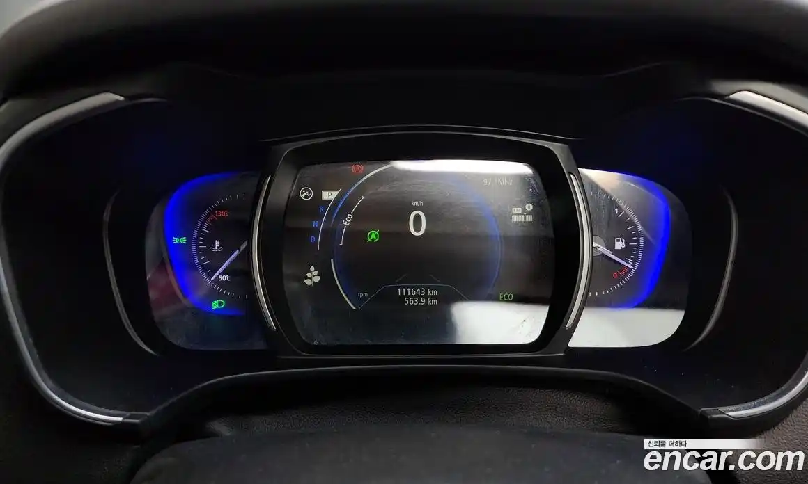 Renault QM6 2017 2.0 Автомат в Москве № 148230, фото 19