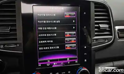 Renault QM6 2017 2.0 Автомат в Москве № 148281, миниатюра 11