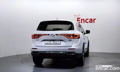 Renault QM6 2017 2.0 Автомат в Москве № 149493, миниатюра 8