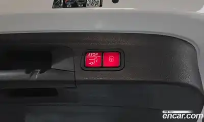 Mercedes-Benz GLE-Class 2023 2.0 Автомат в Москве № 150586, миниатюра 12