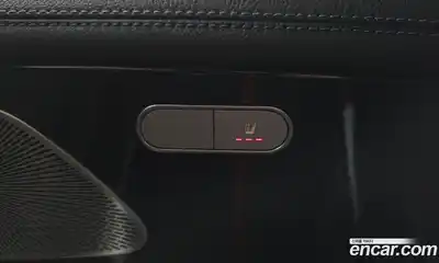 Mercedes-Benz GLE-Class 2023 2.0 Автомат в Москве № 150586, миниатюра 10