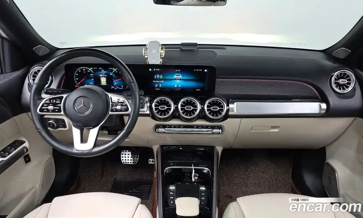 Mercedes-Benz GLB-Class 2021 2.0 Автомат в Москве № 150788, фото 15