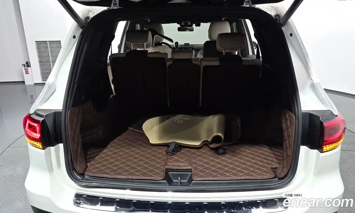 Mercedes-Benz GLB-Class 2021 2.0 Автомат в Москве № 150788, фото 19