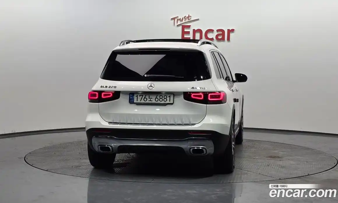 Mercedes-Benz GLB-Class 2021 2.0 Автомат в Москве № 150788, фото 10