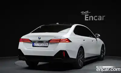 BMW 5-Series 2025 2.0 Автомат в Москве № 153481, миниатюра 4