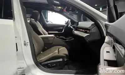 BMW 5-Series 2025 2.0 Автомат в Москве № 153481, миниатюра 10