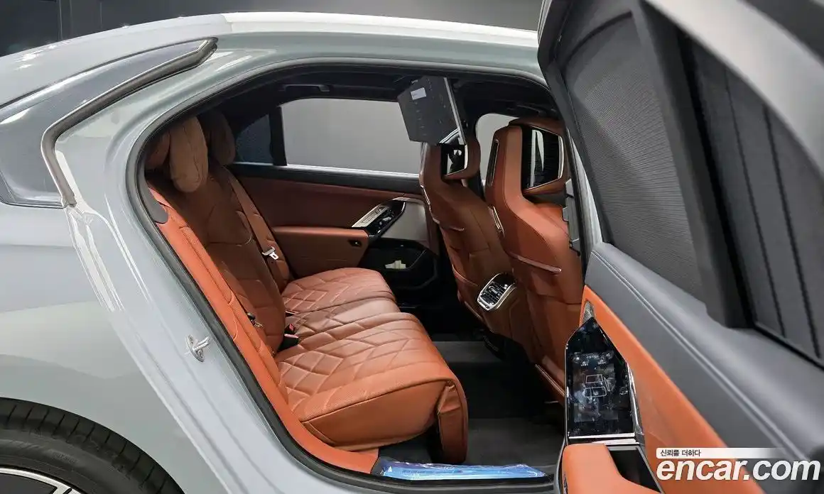 BMW 7-Series 2025 3.0 Автомат в Москве № 153524, фото 16