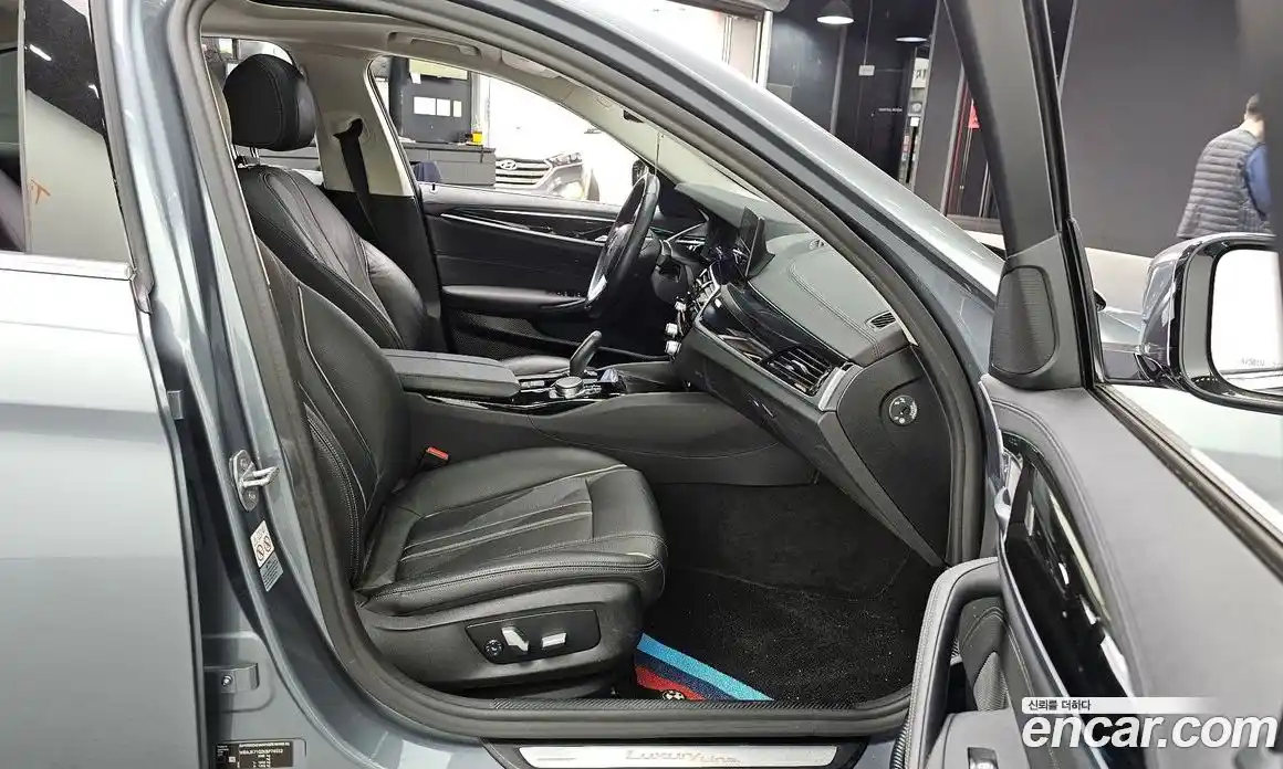 BMW 5-Series 2019 2.0 Автомат в Москве № 158625, фото 16