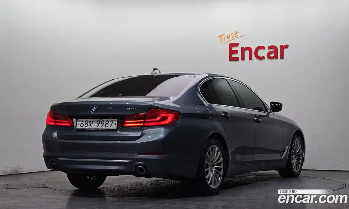 BMW 5-Series 2019 2.0 Автомат в Москве № 158625, фото 2