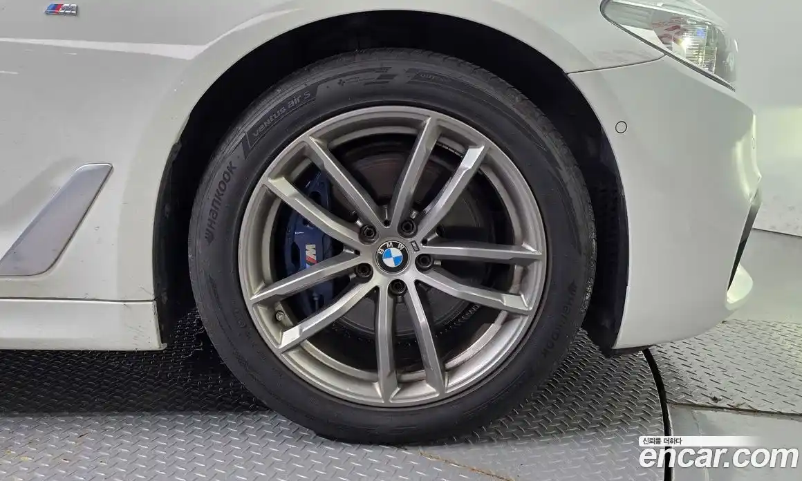 BMW 5-Series 2018 2.0 Автомат в Москве № 159243, фото 12