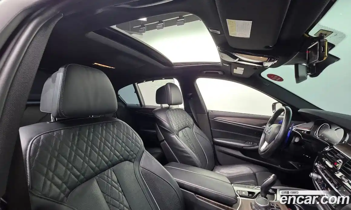 BMW 5-Series 2018 2.0 Автомат в Москве № 159243, фото 13