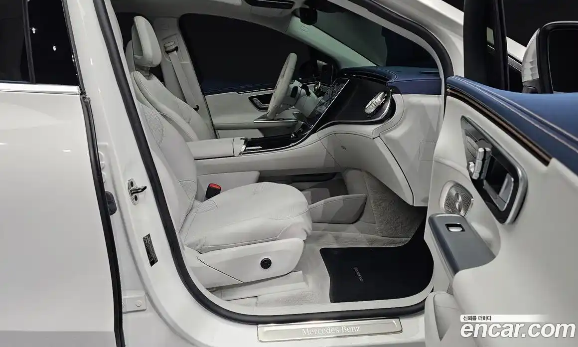 Mercedes-Benz EQE 2024 0.3 Автомат в Москве № 160183, фото 14