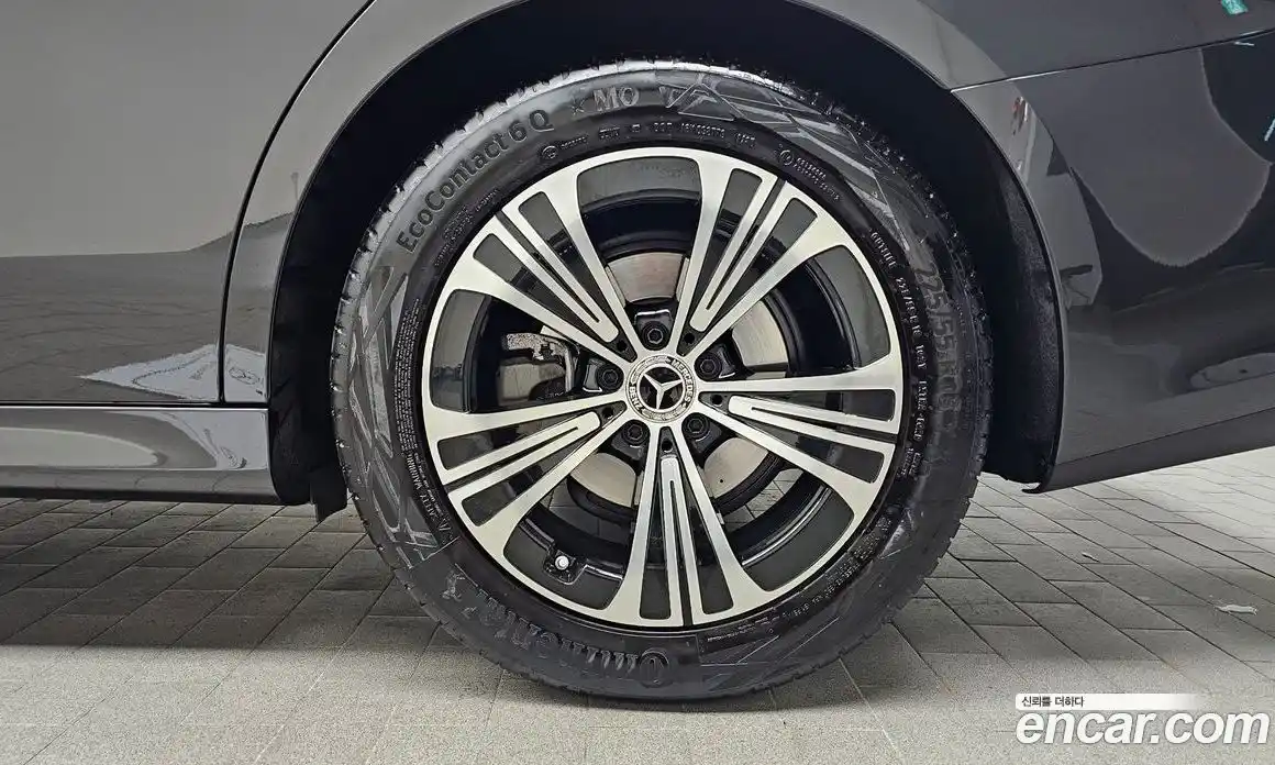 Mercedes-Benz E-Class 2025 2.0 Автомат в Москве № 160315, фото 10