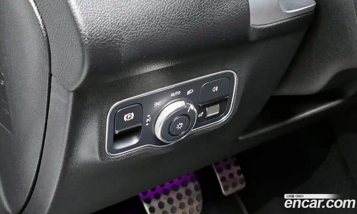 Mercedes-Benz GLB-Class 2022 2.0 Автомат в Москве № 161086, фото 11