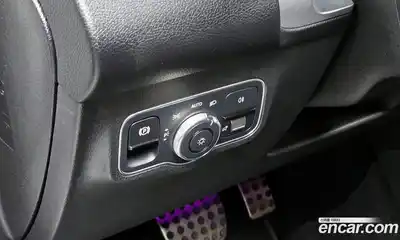 Mercedes-Benz GLB-Class 2022 2.0 Автомат в Москве № 161086, миниатюра 11