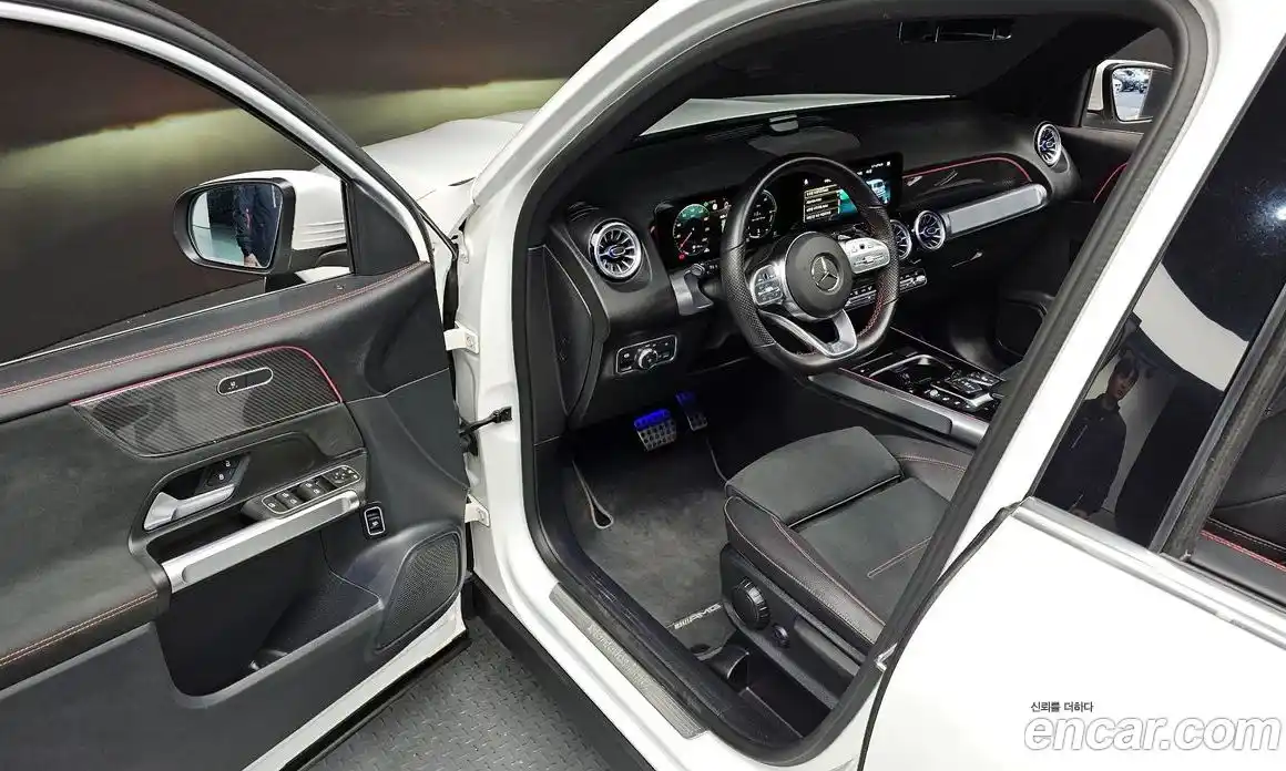 Mercedes-Benz GLB-Class 2022 2.0 Автомат в Москве № 161086, фото 13