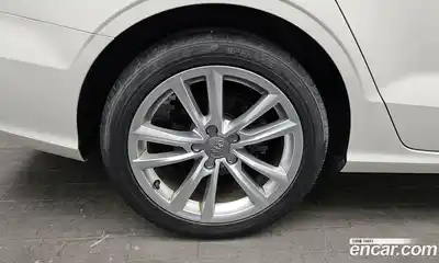 Audi A3 2015 2.0 Автомат в Москве № 162966, миниатюра 11