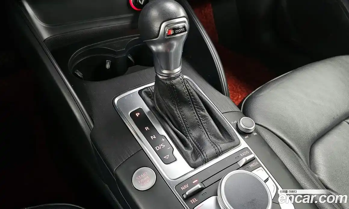 Audi A3 2015 2.0 Автомат в Москве № 162966, фото 15