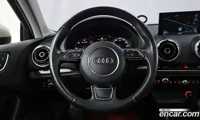 Audi A3 2015 2.0 Автомат в Москве № 162966, миниатюра 6