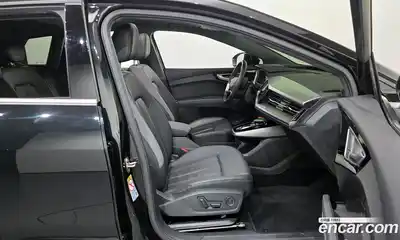 Audi Q4 e-tron 2022 0.2 Автомат в Москве № 163282, миниатюра 8