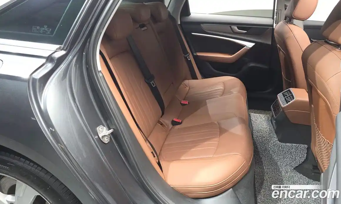 Audi A6 2021 2.0 Автомат в Москве № 163506, фото 16