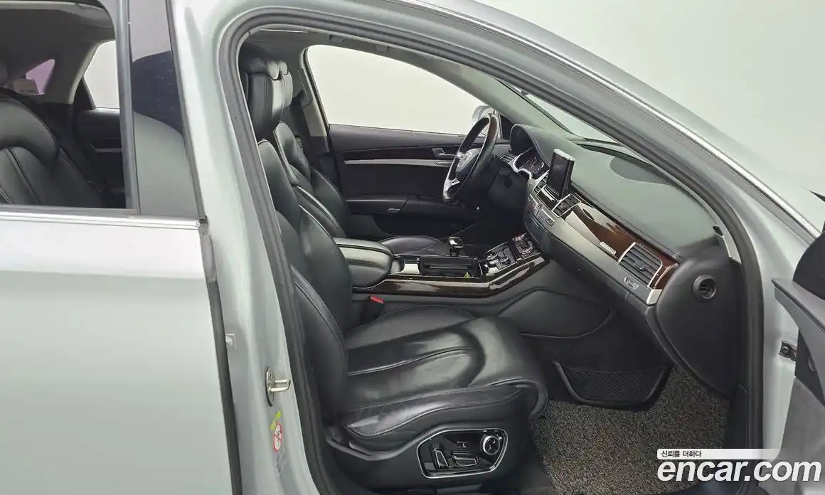 Audi A8 2014 4.1 Автомат в Москве № 163917, фото 11