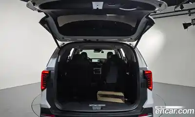 Kia Canival 2025 3.5 Автомат в Москве № 16414, миниатюра 8