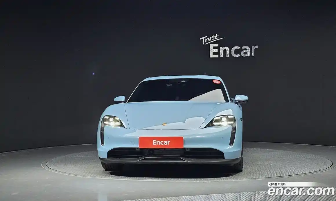 Porsche Taycan 2024 0.1 Автомат в Москве № 165110, фото 19