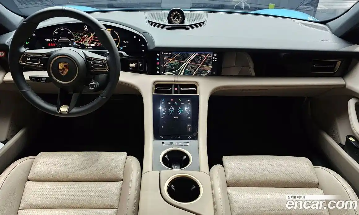 Porsche Taycan 2024 0.1 Автомат в Москве № 165110, фото 20