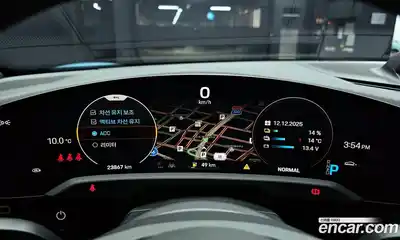 Porsche Taycan 2024 0.1 Автомат в Москве № 165110, миниатюра 10