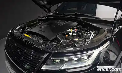 Land Rover Range-Rover Velar 2025 3.0 Автомат в Москве № 166023, миниатюра 3