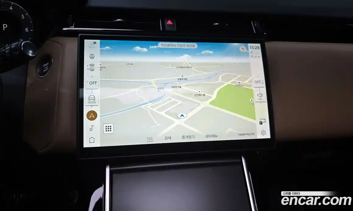 Land Rover Range-Rover Velar 2025 3.0 Автомат в Москве № 166023, фото 9