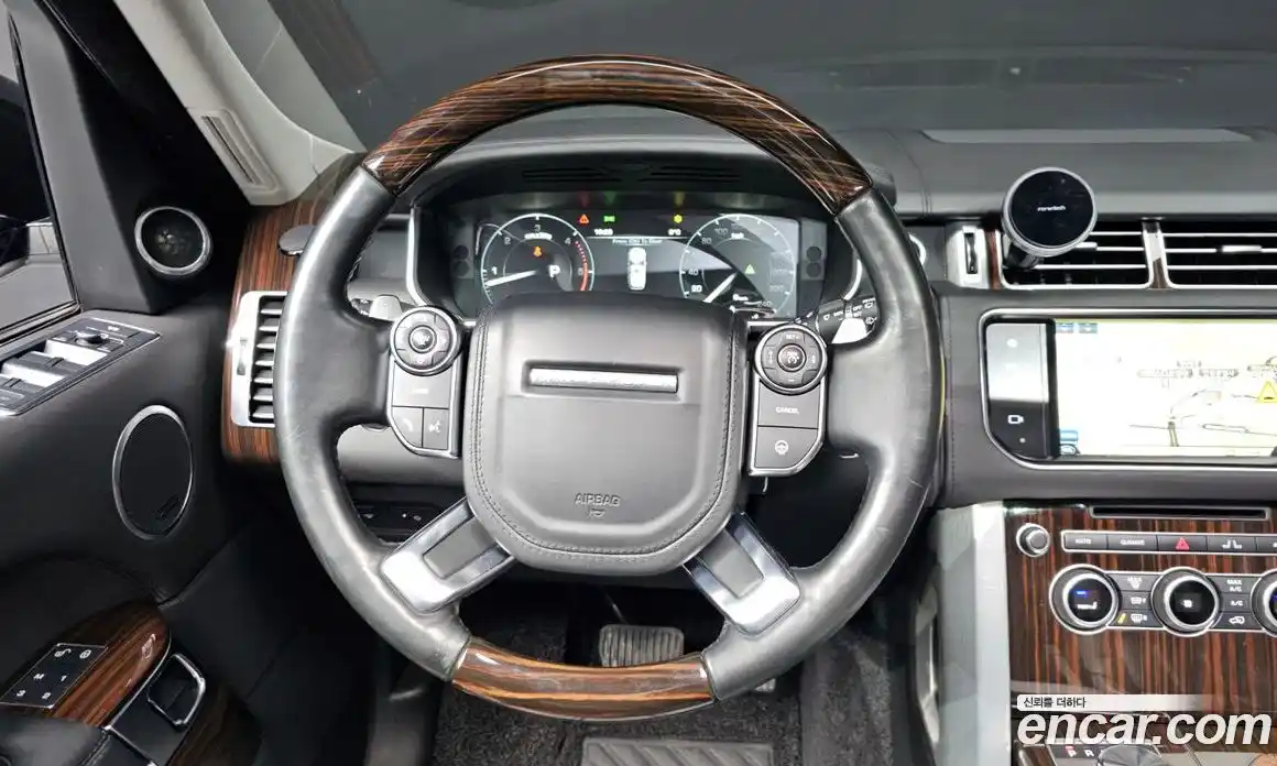 Land Rover Range-Rover 2016 4.4 Автомат в Москве № 166466, фото 5