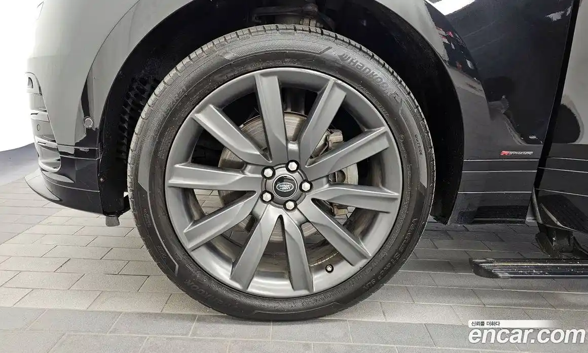 Land Rover Range-Rover Velar 2018 3.0 Автомат в Москве № 166504, фото 15