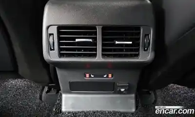 Land Rover Range-Rover Velar 2018 3.0 Автомат в Москве № 166504, миниатюра 3