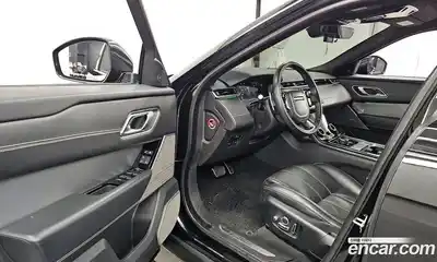 Land Rover Range-Rover Velar 2018 3.0 Автомат в Москве № 166504, миниатюра 9