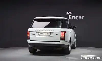 Land Rover Range-Rover 2017 4.4 Автомат в Москве № 166541, миниатюра 8